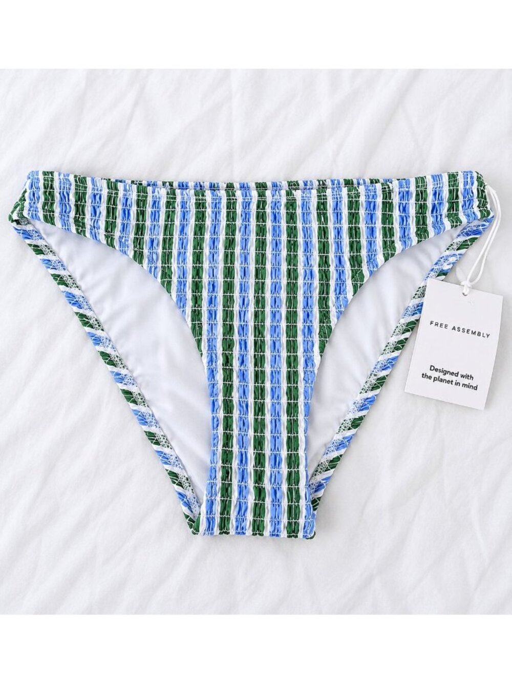 Women's Smocked Low Rise Bikini Bottoms Size L (12-14) NWT Free Assembly